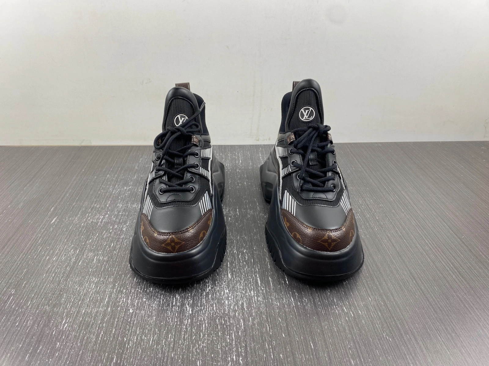 LWE ARCHLIGHT SNEAKERS