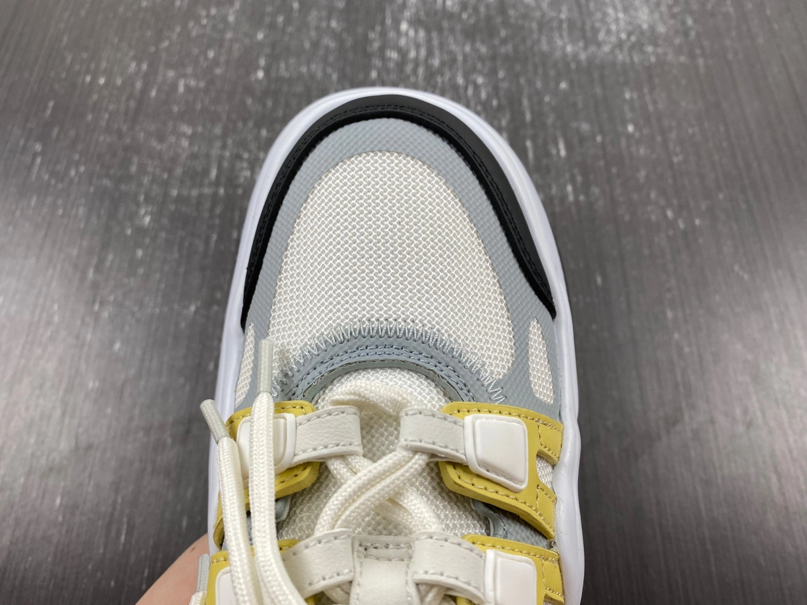 LWE ARCHLIGHT SNEAKERS