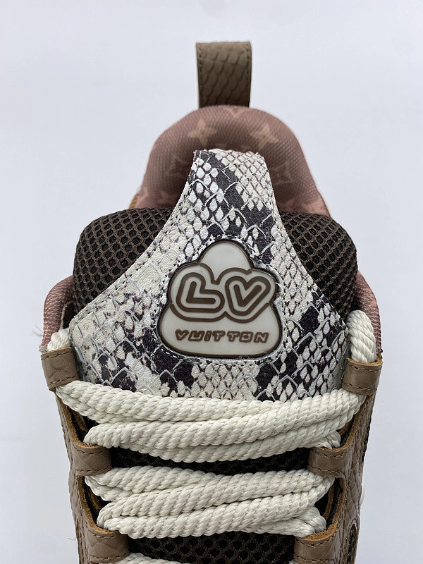 LWE SKATE SNEAKER