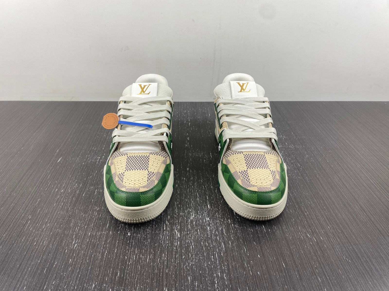 LWE SNEAKER