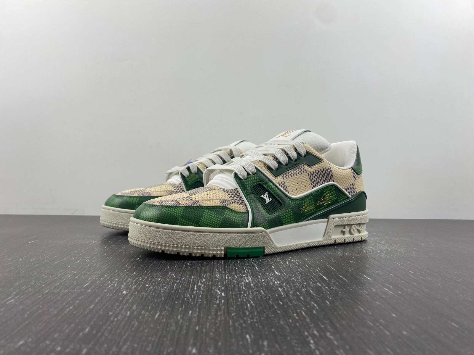 LWE SNEAKER