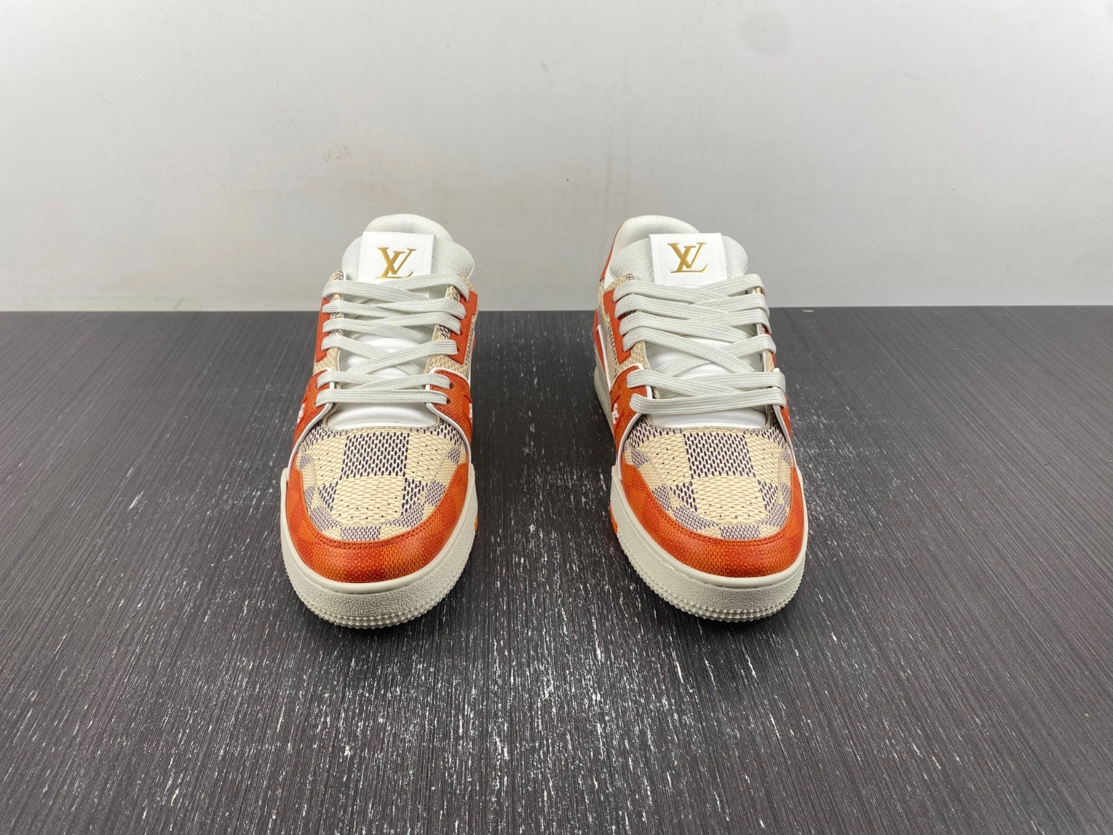 LWE SNEAKER