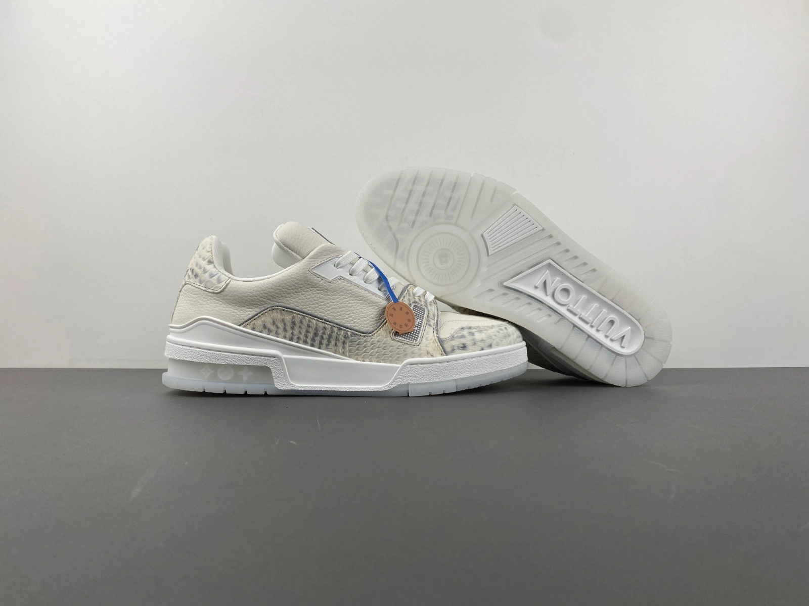 LWE SNEAKER