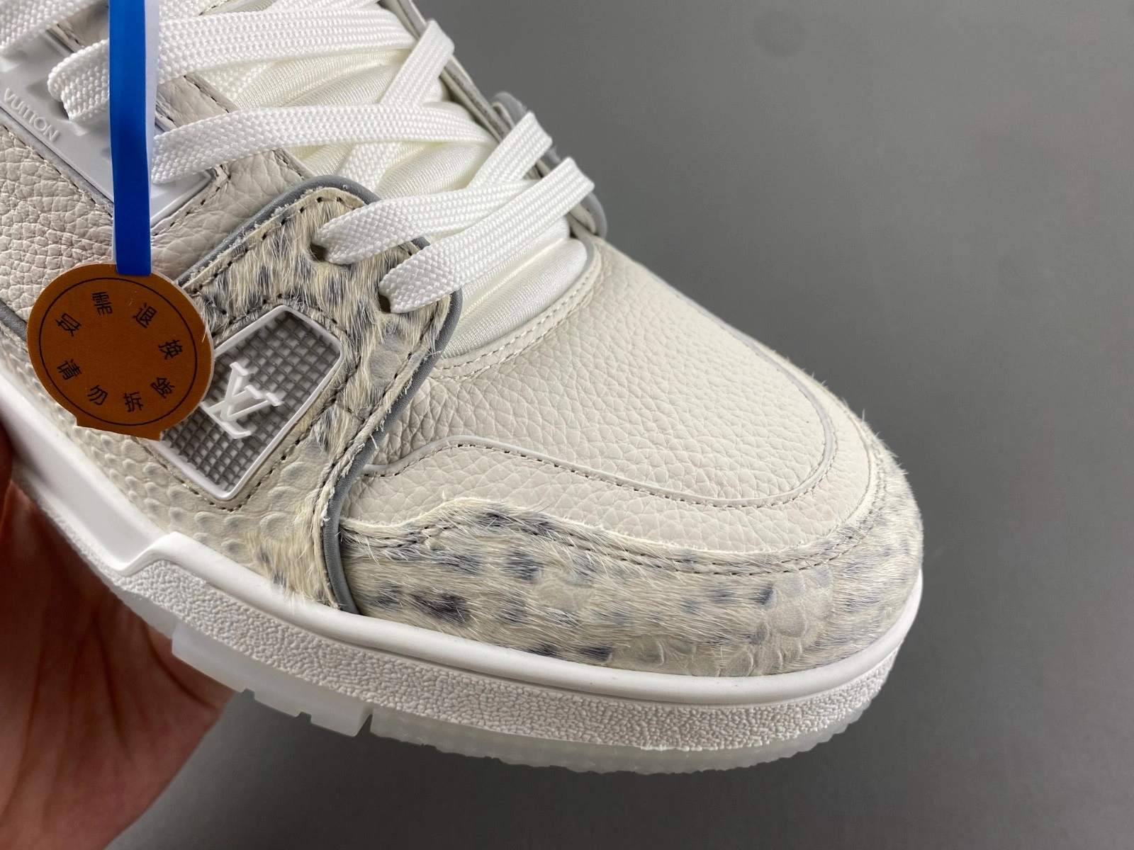LWE SNEAKER