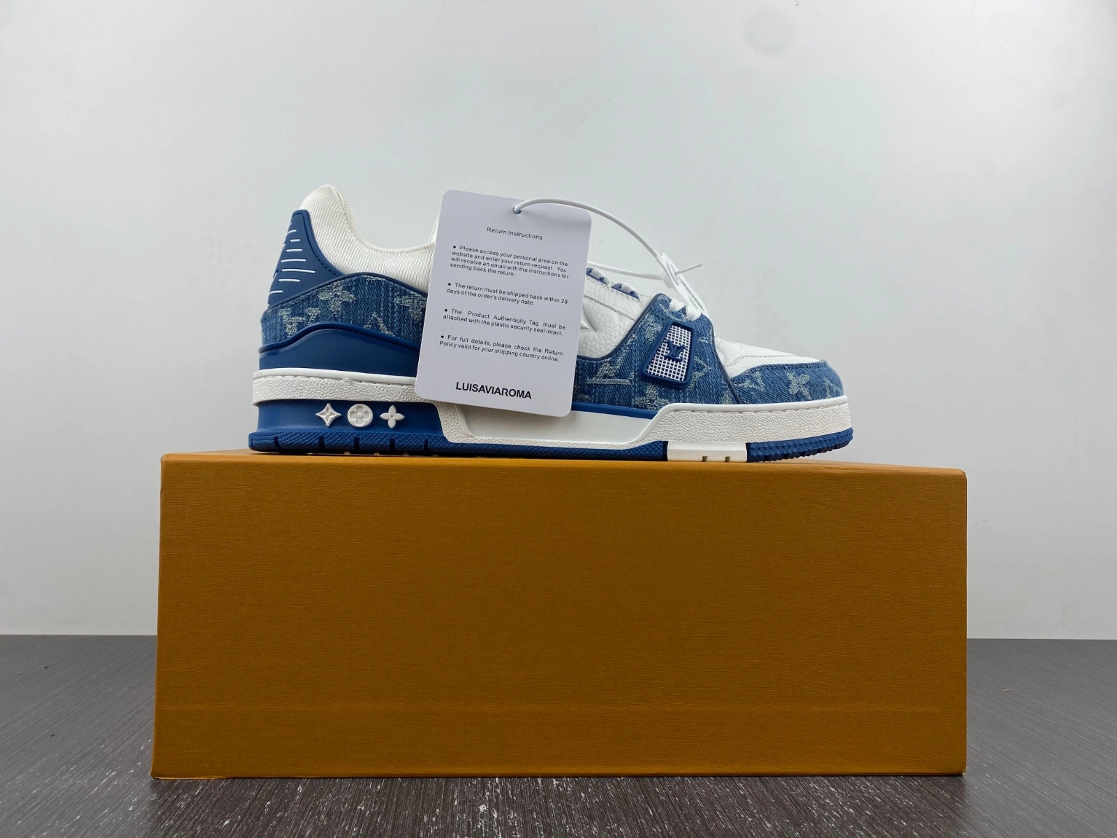 LWE SNEAKER