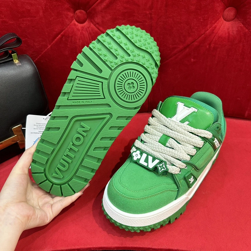 LWE SNEAKER