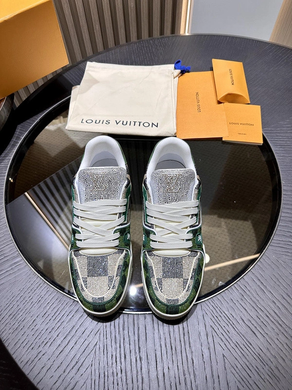 LWE SNEAKER
