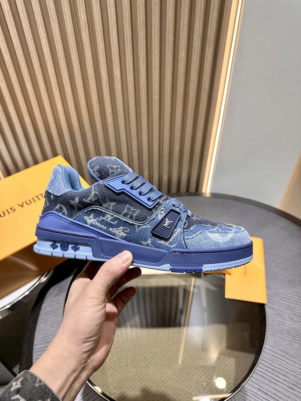 LWE SNEAKER