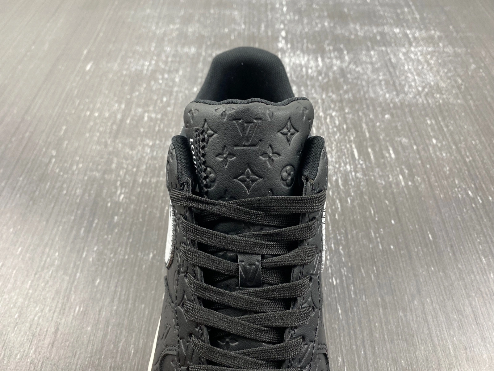 LWE Sneaker