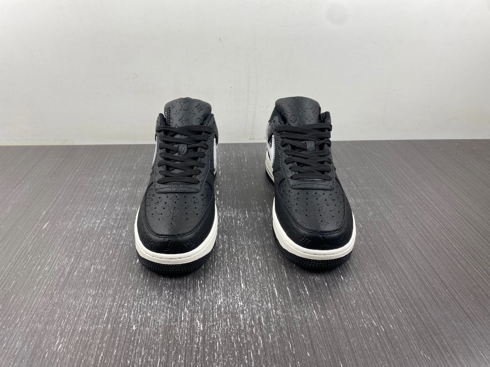 LWE Sneaker