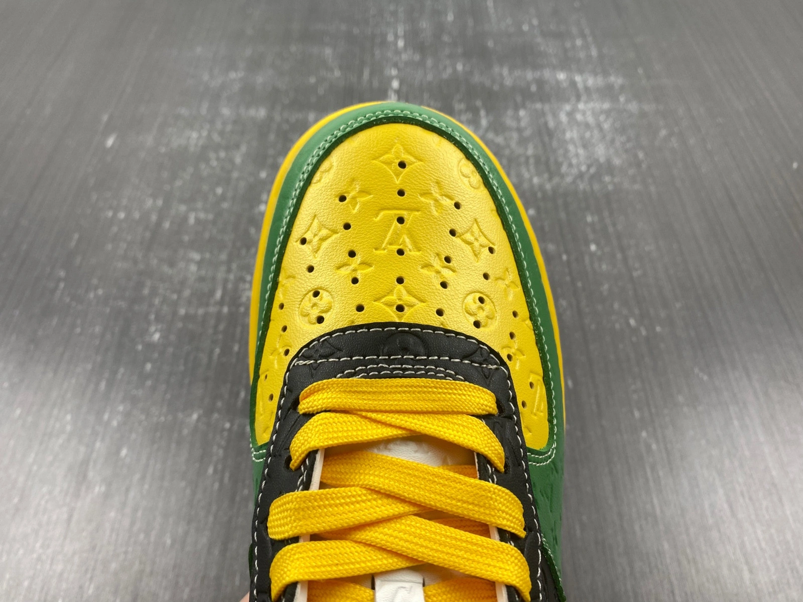 LWE Sneaker