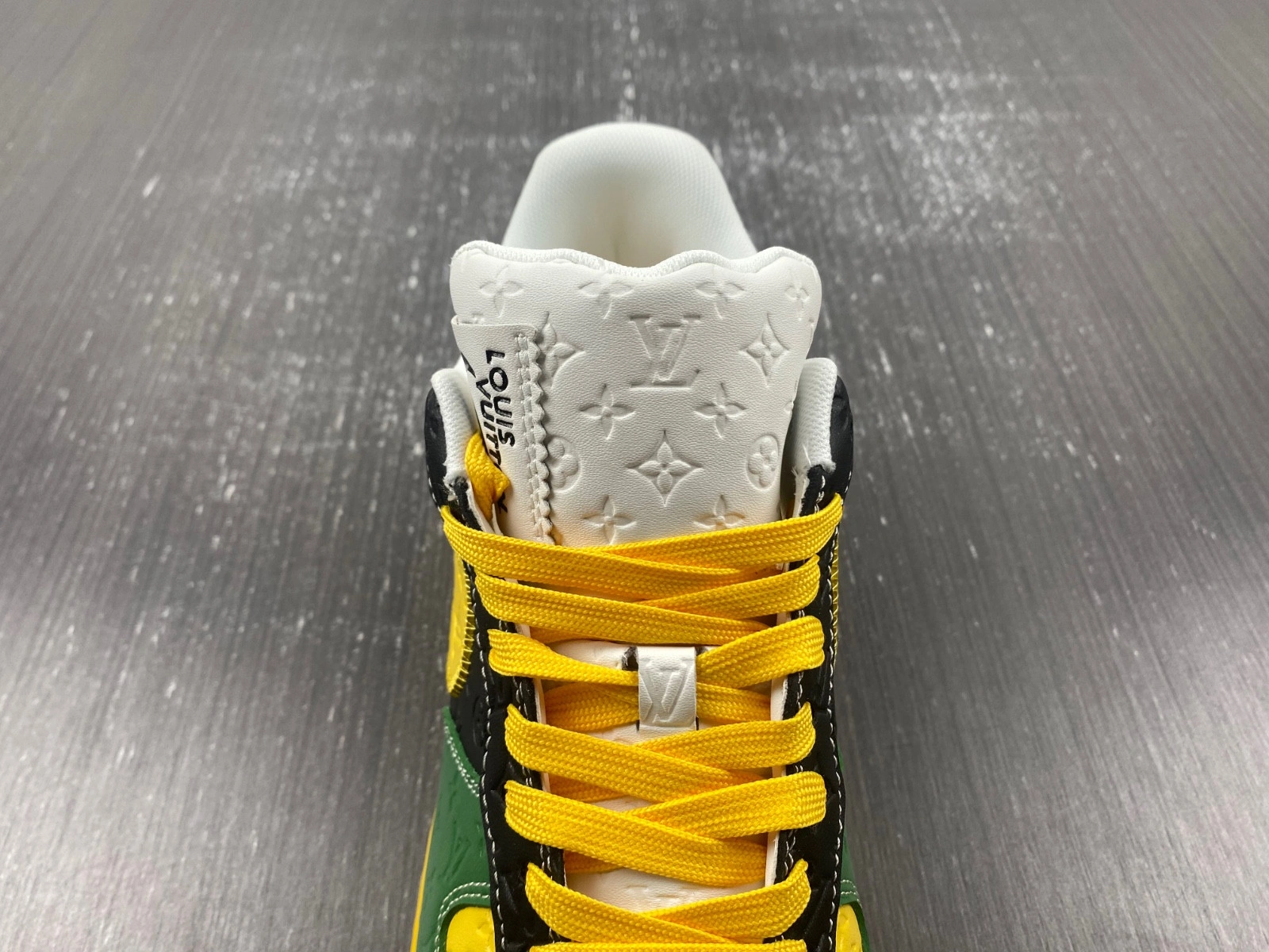 LWE Sneaker