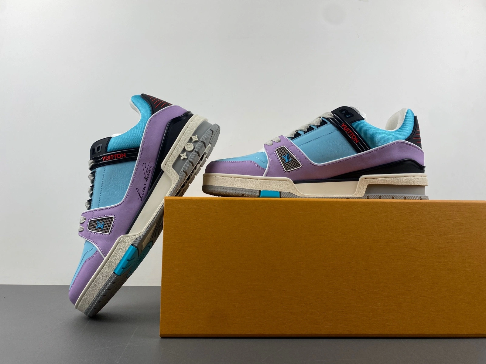 LWE Sneaker