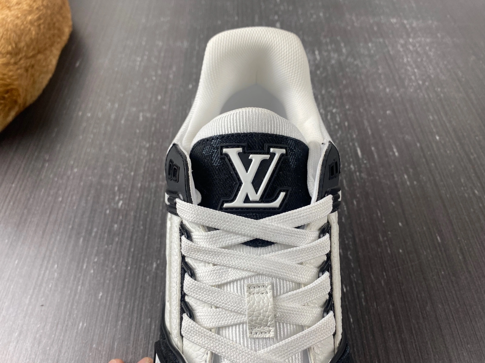 LWE Sneaker