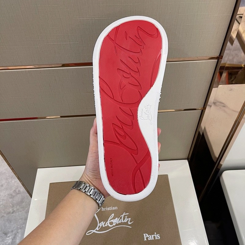 Loubouton slides