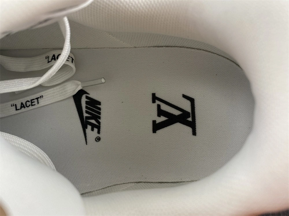 Lwe  Nike 