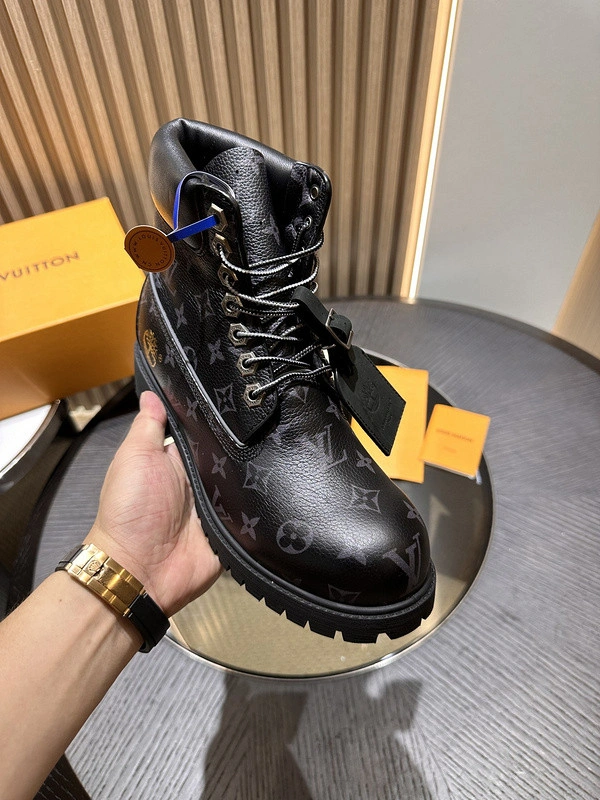 Lwe  boots