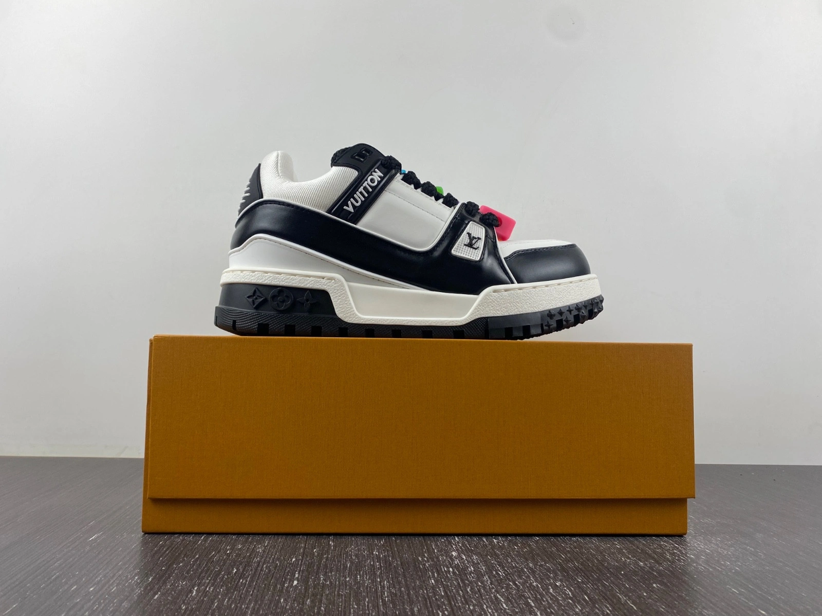 Lwe SNEAKER