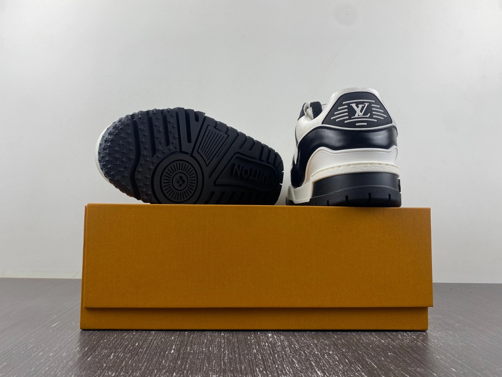 Lwe SNEAKER