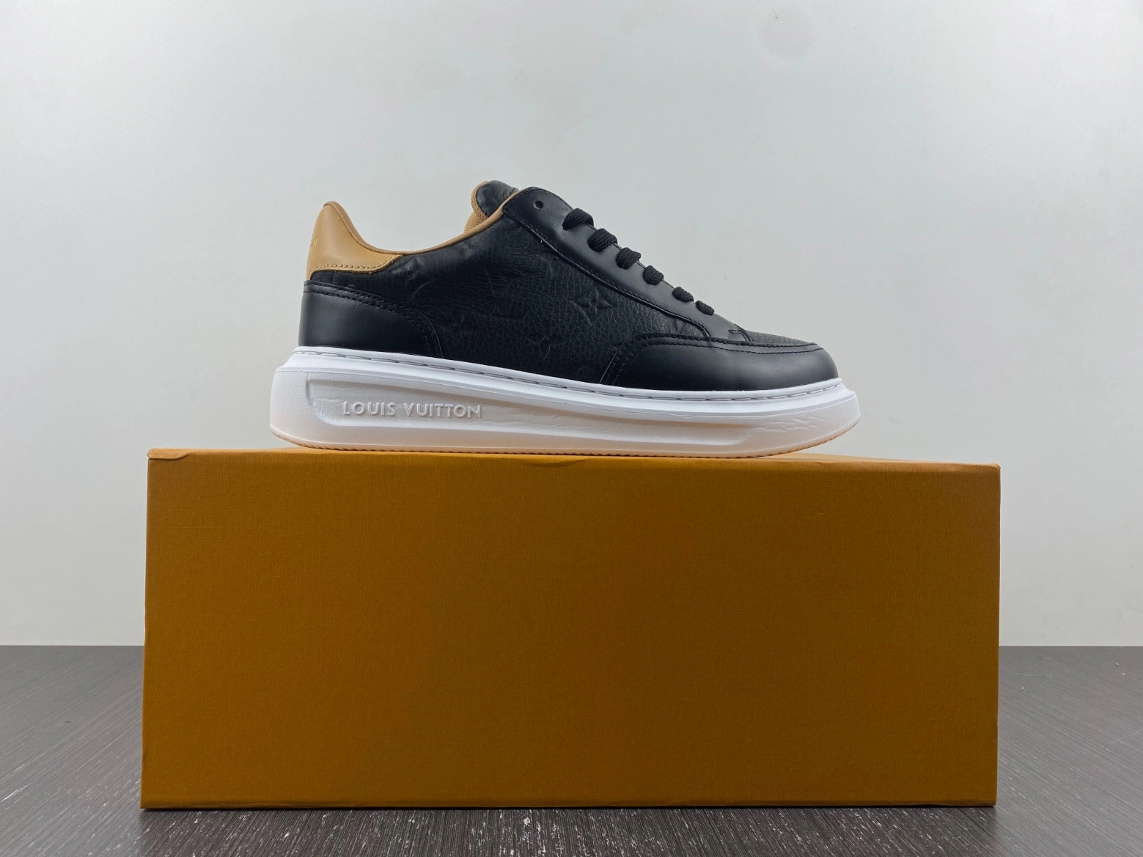 Lwe SNEAKER