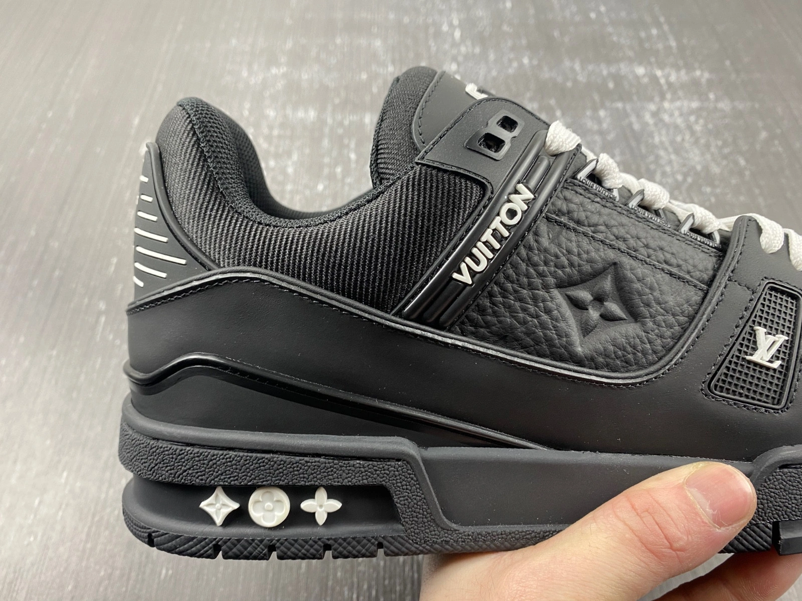 Lwe sneakers