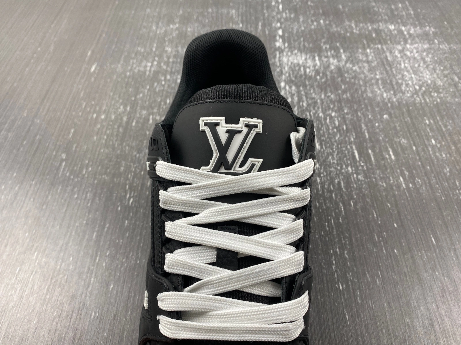 Lwe sneakers