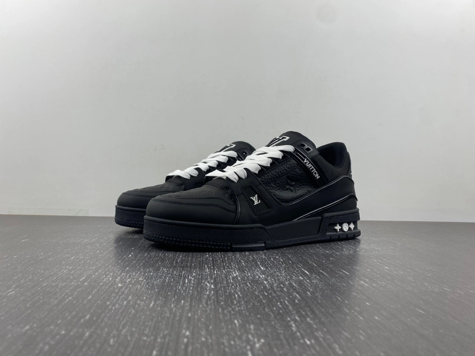 Lwe sneakers