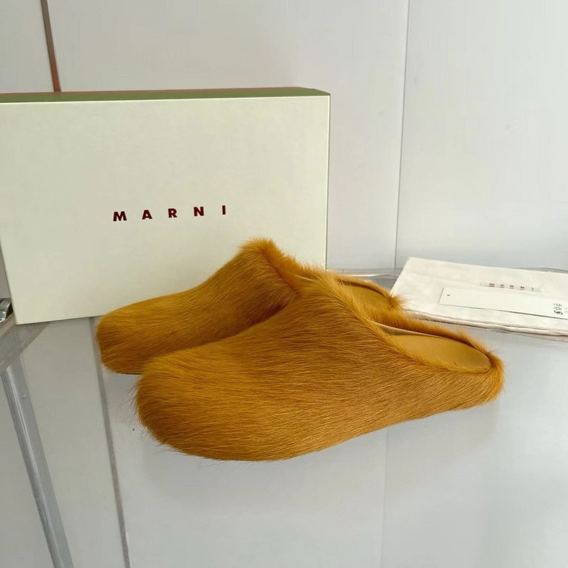 MARNI  Fussbett Sabot Loafers