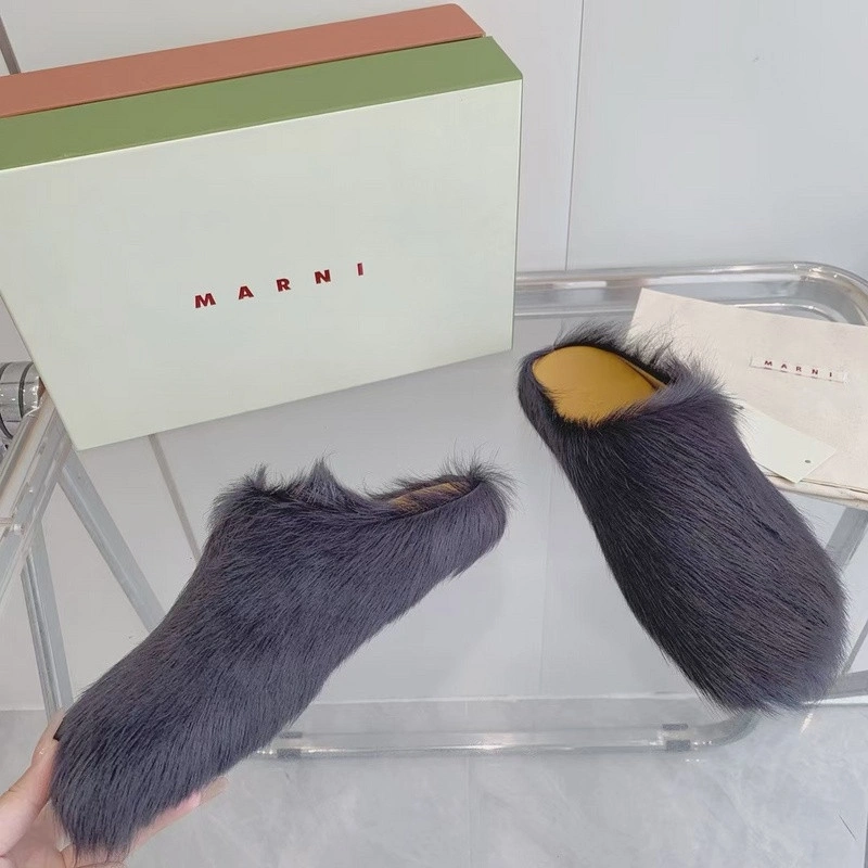 MARNI  Fussbett Sabot Loafers