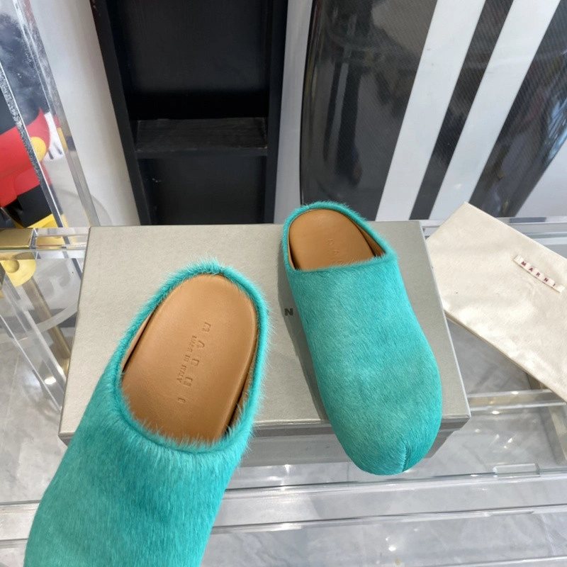 MARNI Green Fussbett Sabot Loafers