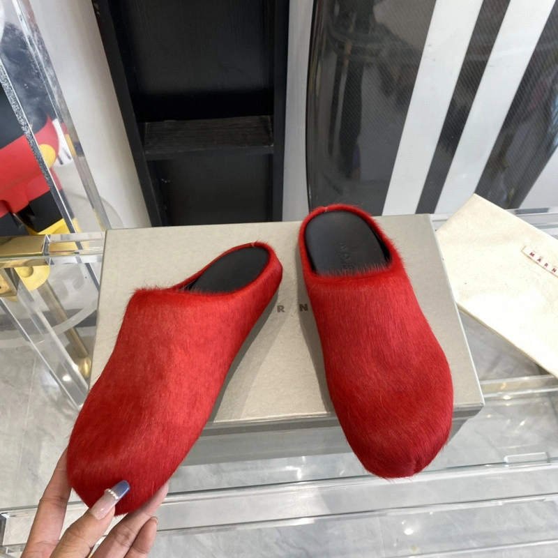 MARNI RED Fussbett Sabot Loafers