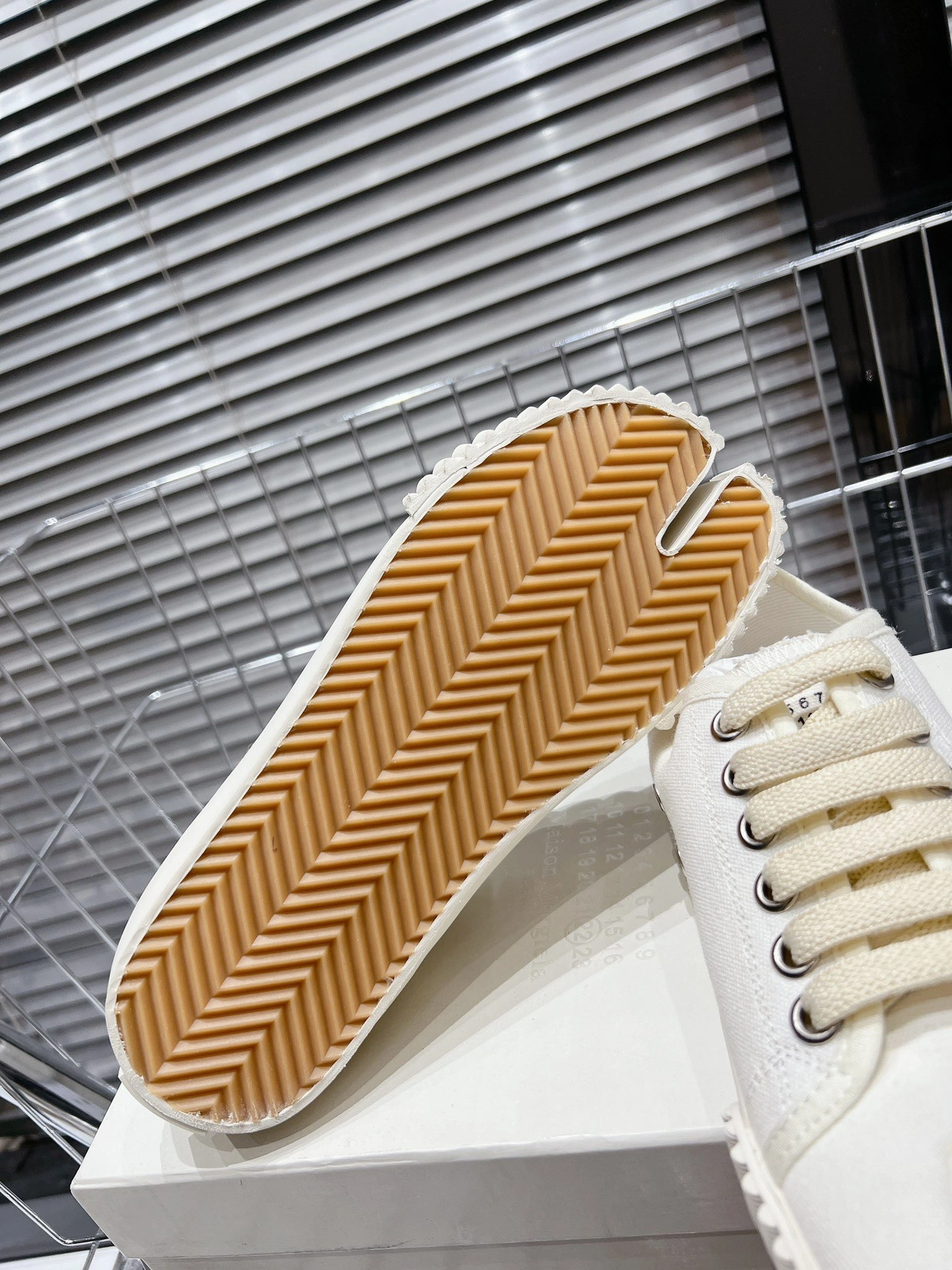 MM6 tabi  Sneaker