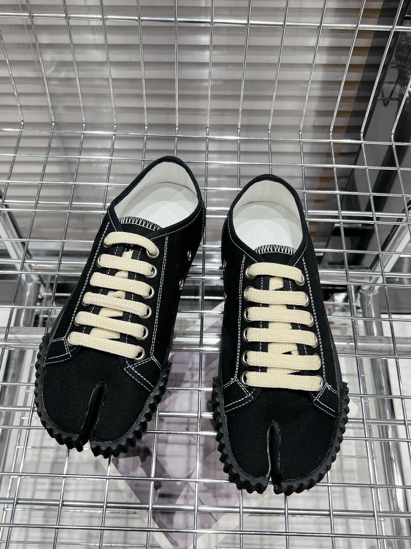 MM6 tabi  Sneaker