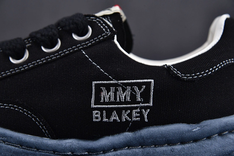 MMY Sneaker  0011