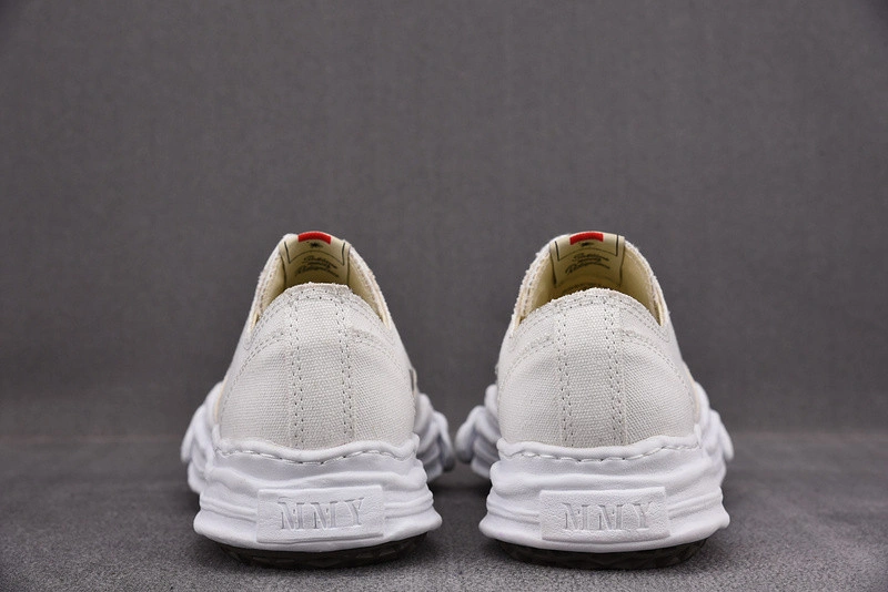 MMY Sneaker  0013
