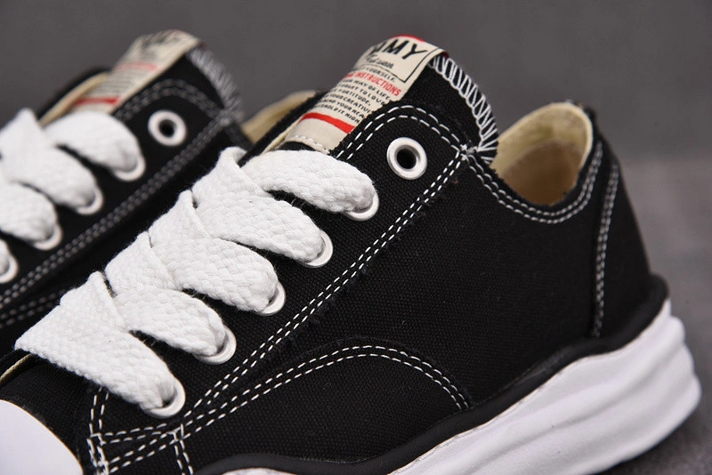 MMY Sneaker  001