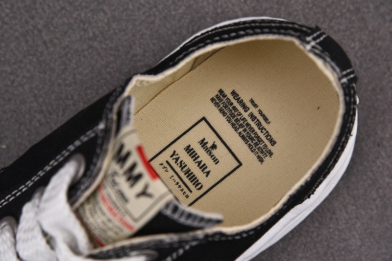 MMY Sneaker  002