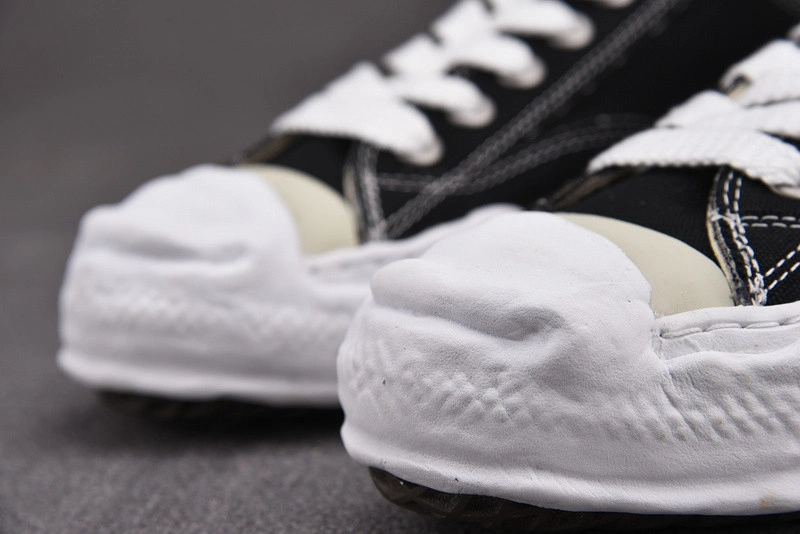 MMY Sneaker  002