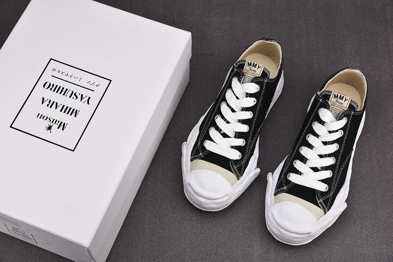 MMY Sneaker  002