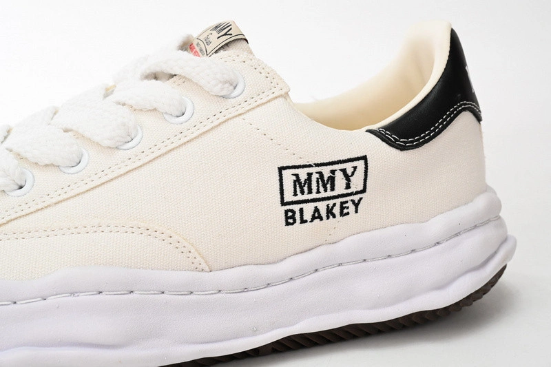 MMY Sneaker  0031