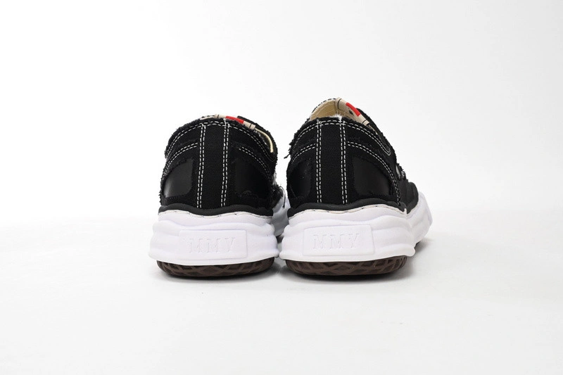 MMY Sneaker  0035