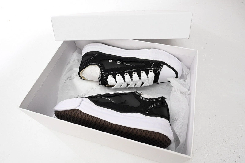 MMY Sneaker  0035