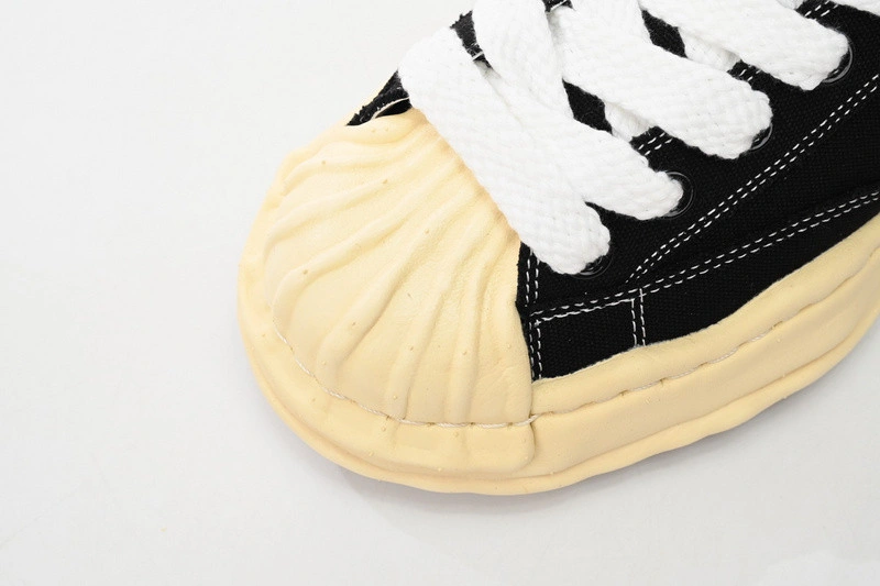 MMY Sneaker  0037