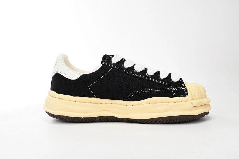 MMY Sneaker  0037