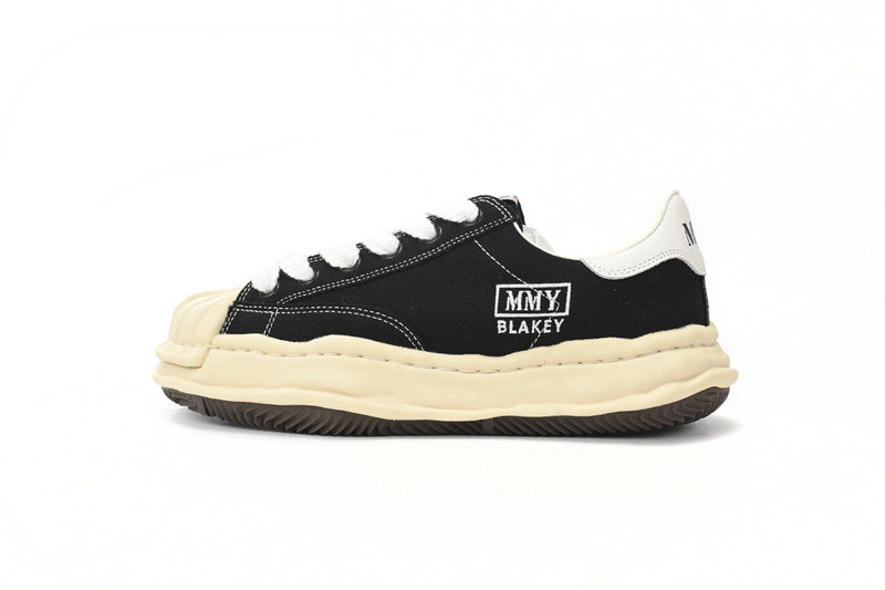 MMY Sneaker  0037