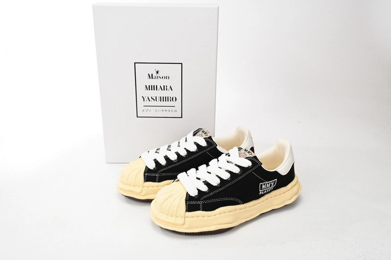 MMY Sneaker  0037