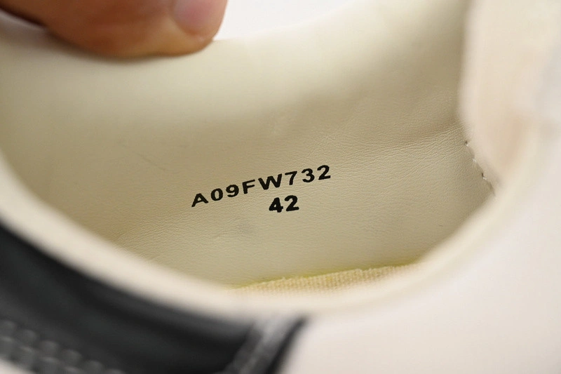 MMY Sneaker  0038