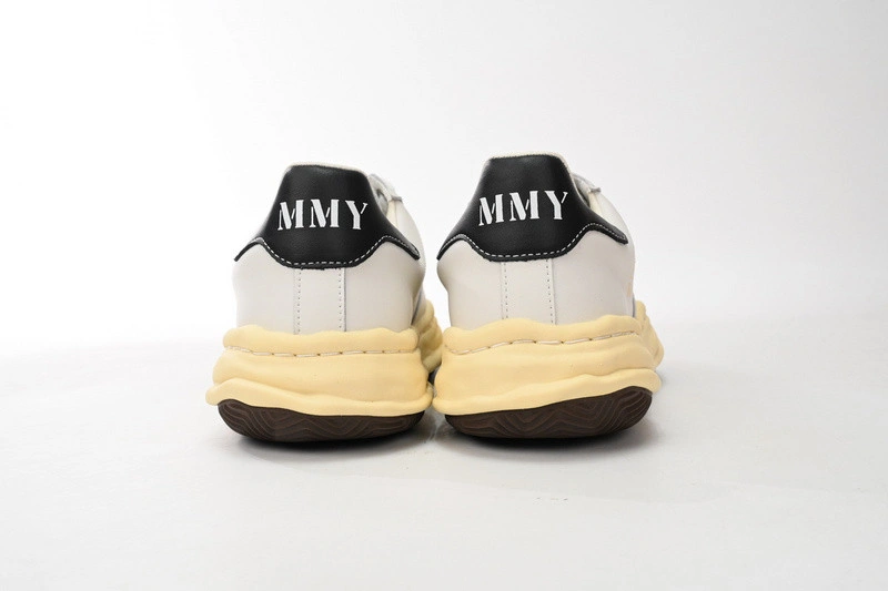 MMY Sneaker  0039