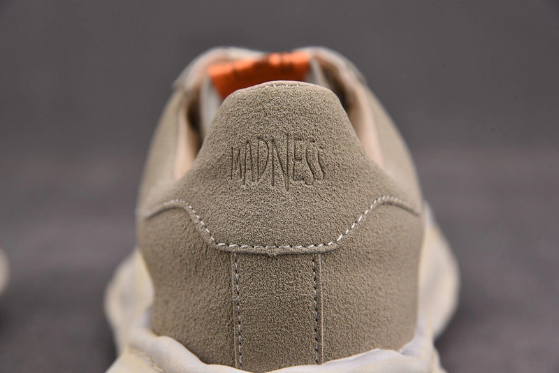 MMY Sneaker  003