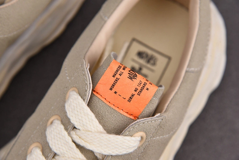 MMY Sneaker  003